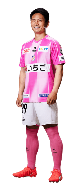 村越 凱光